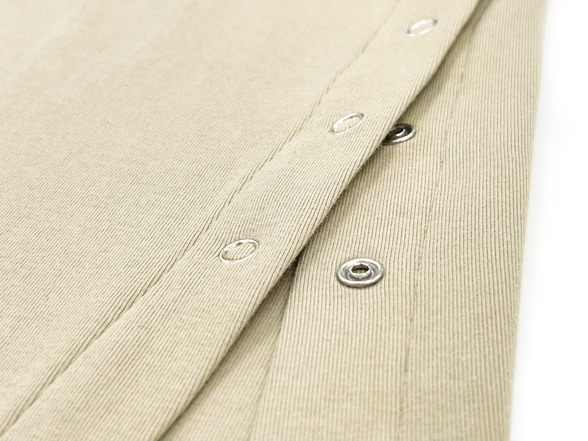 The two parallel button rows along the side add a stylish touch while offering functional versatility. 