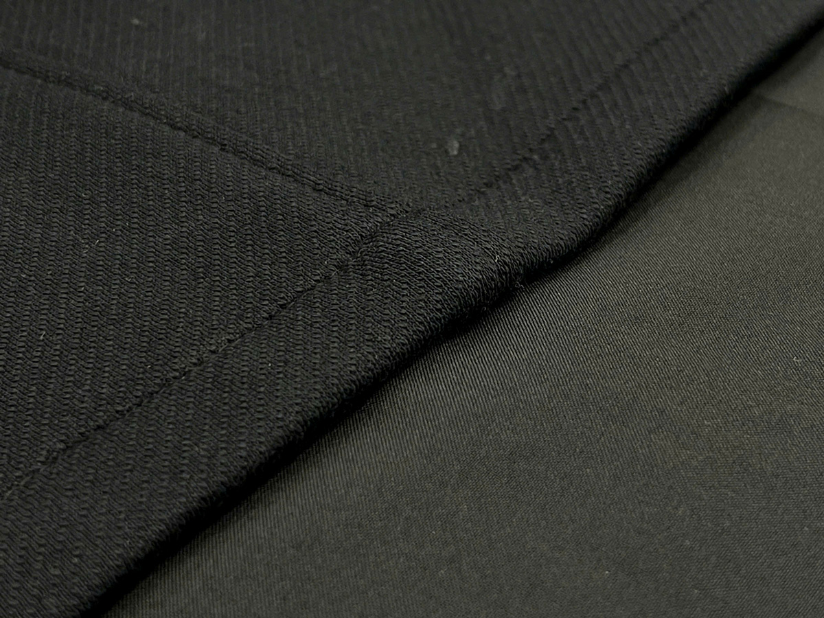 The inner lining is crafted with precision, offering a soft and comfortable feel. 