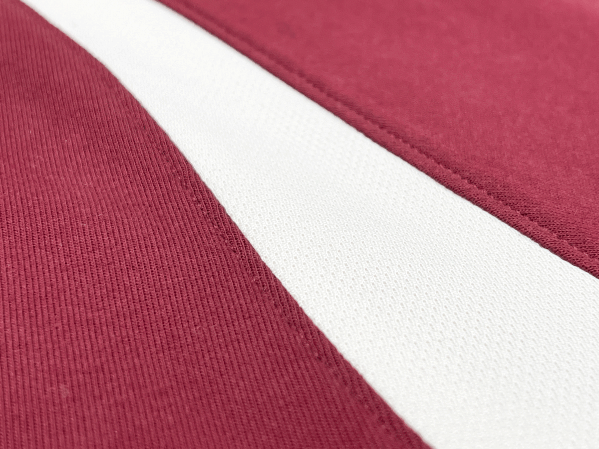 Two-tone panel with clean joint seam